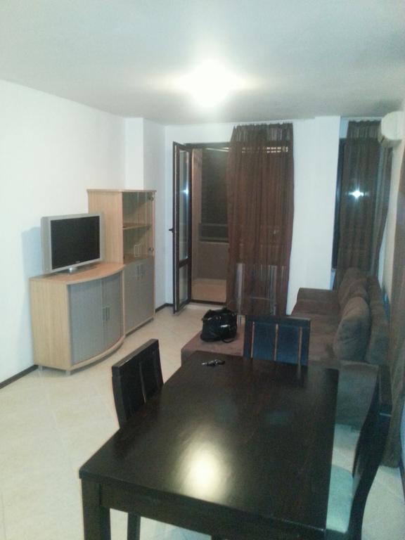 Apartment Nova Burgas City Eksteriør billede